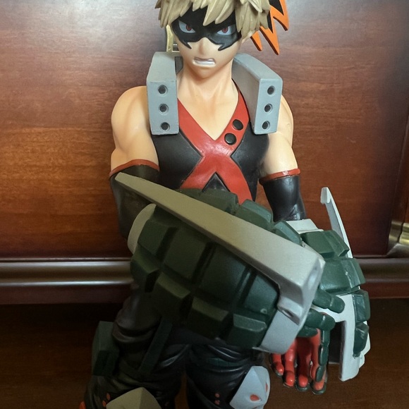 Bakugo Action Figure - Picture 4 of 4